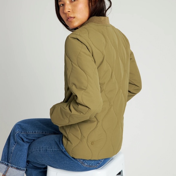 Burton Kiley jacket size small cream white puffer spring jacket - Picture 7 of 8
